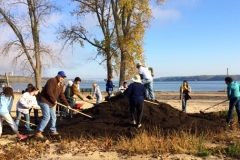 Day of Service at Kingston Point Beach